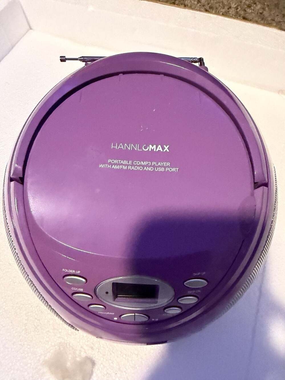 Hannlomax HX-326CD Portable CD/MP3 Player with AM/FM Radio and USB Port